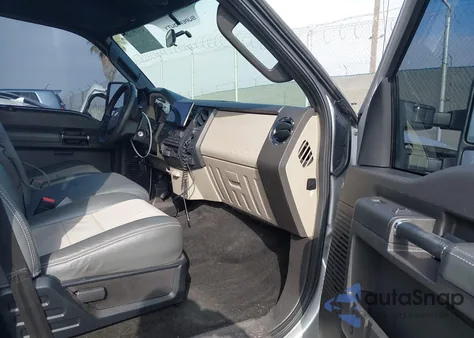 2008 Ford F-250 Xlt z USA, uszkodzony, nr VIN 1FTSW21R38EC63596